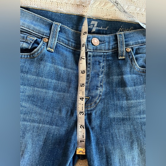 7 For All Mankind Medium Wash Distressed Josefina Style Skinny Women’s size 25 - Picture 16 of 16